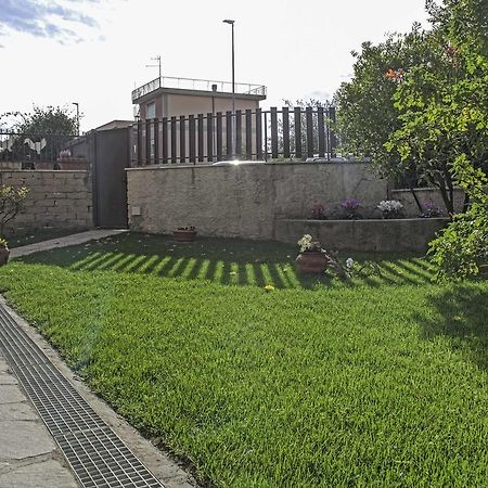 Il Giardino Dell'Eden Bed and Breakfast Acilia Εξωτερικό φωτογραφία