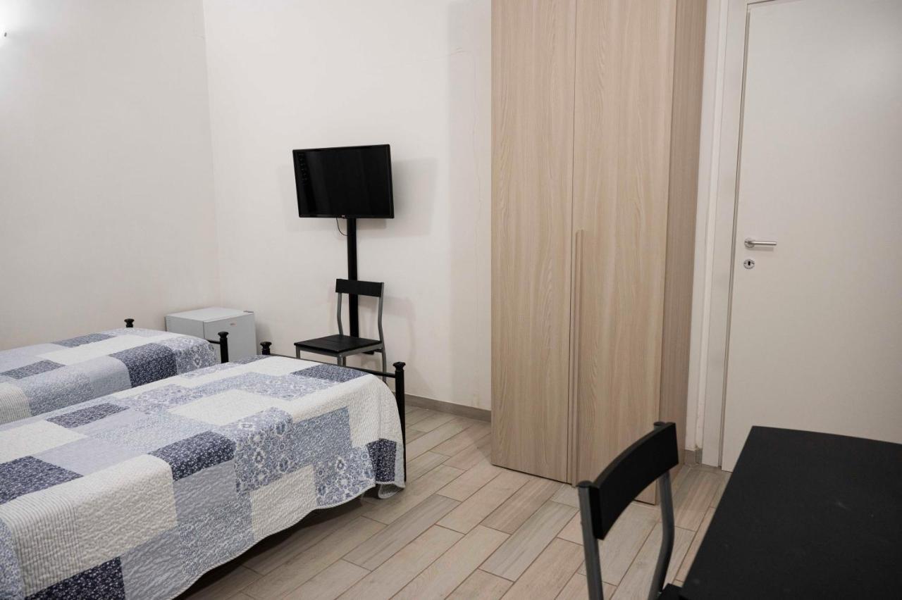 Il Giardino Dell'Eden Bed and Breakfast Acilia Εξωτερικό φωτογραφία