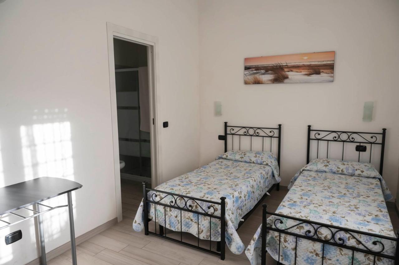 Il Giardino Dell'Eden Bed and Breakfast Acilia Εξωτερικό φωτογραφία